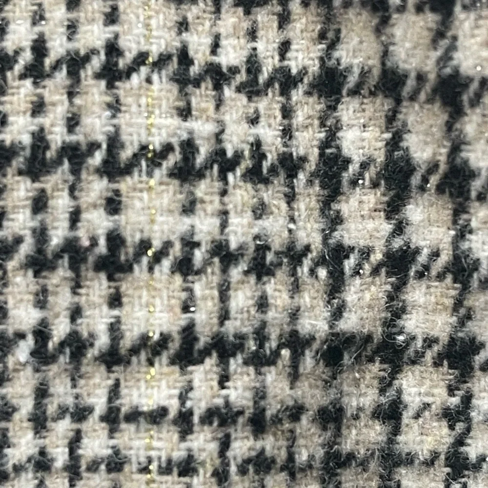 NWT Molly Bracken Woven Pattern Shorts - Picture 3 of 3